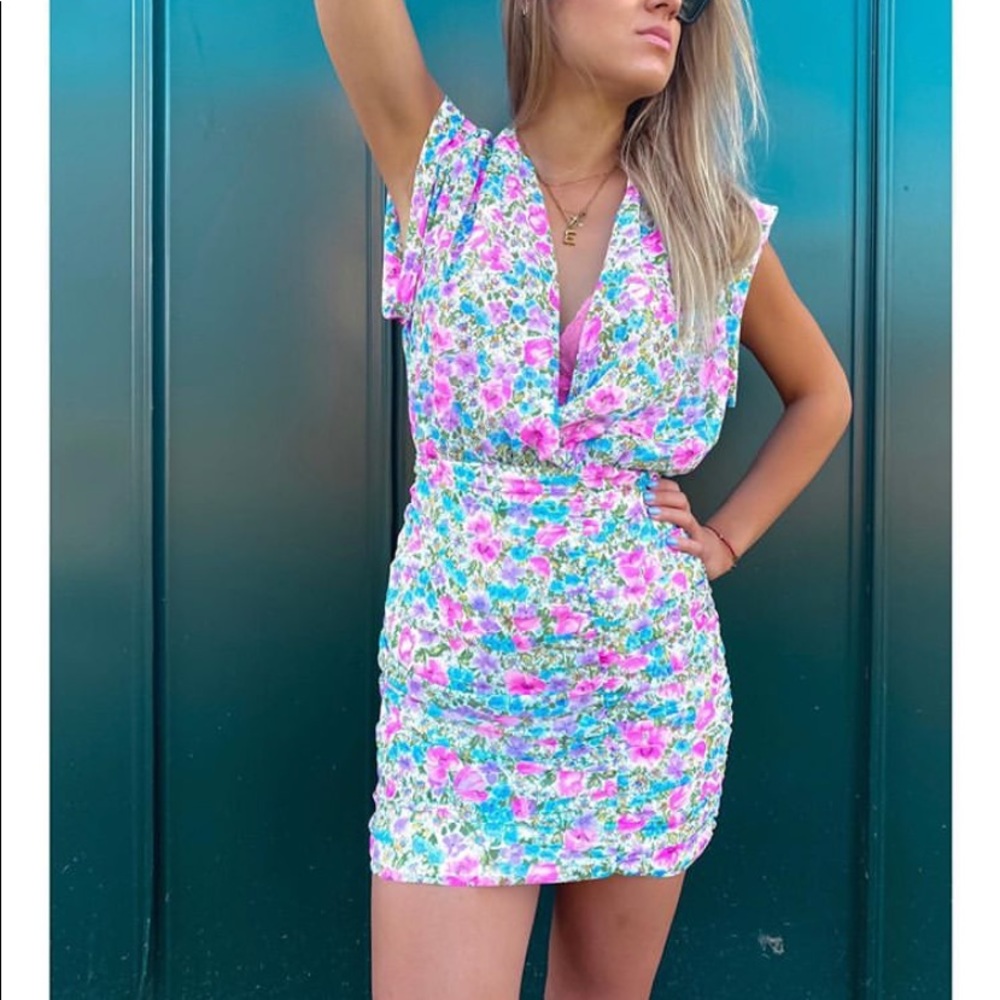 Zara NWOT bloggers fave floral draped mini dress